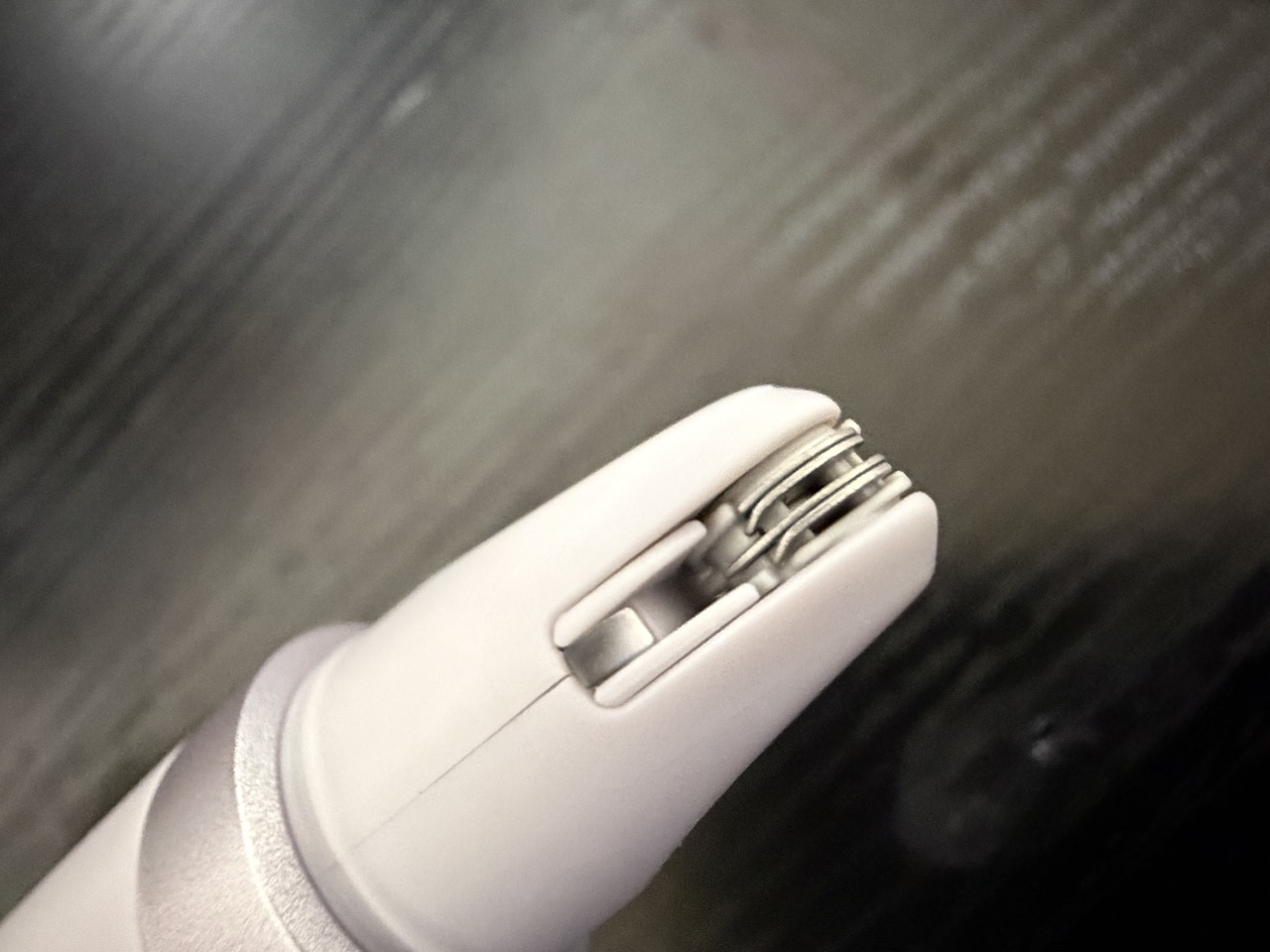 ES-EF10-V のヘッド部分のアップ