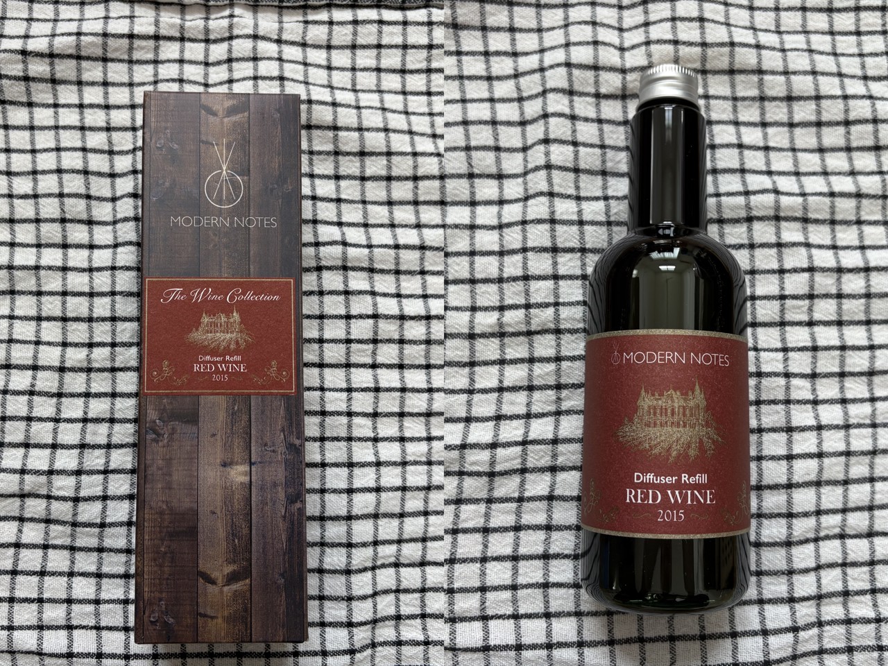 モダンノーツ ワインコレクション RED WINE 2015 詰め替え用の箱とボトル